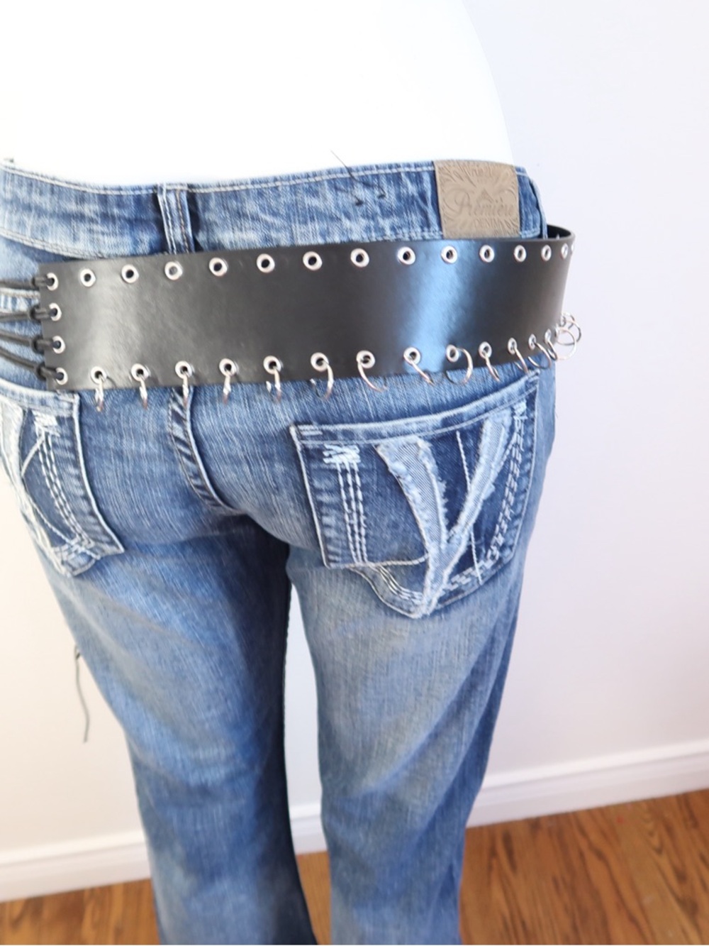 Black Grommet Fringe Waist Belt - Picture 3 of 3